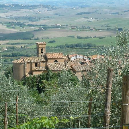 Casa Della Nonna Villa Chianni Eksteriør bilde